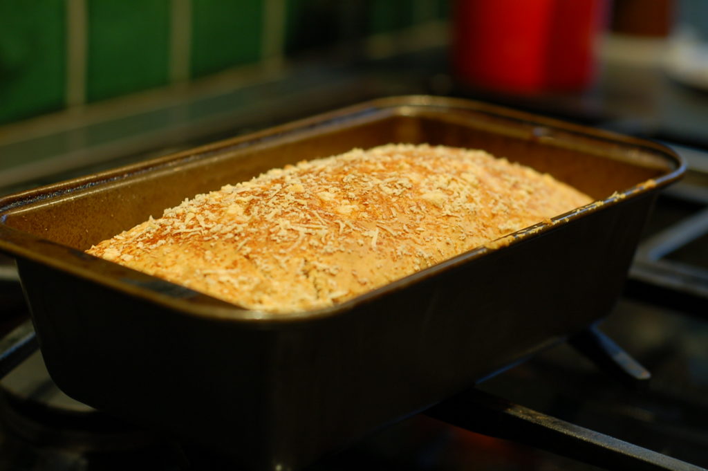 Quick bread pan cooling