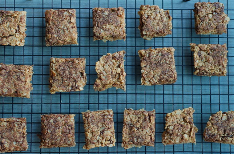 Perfect playground treat: Chocolate peanut butter oat bars